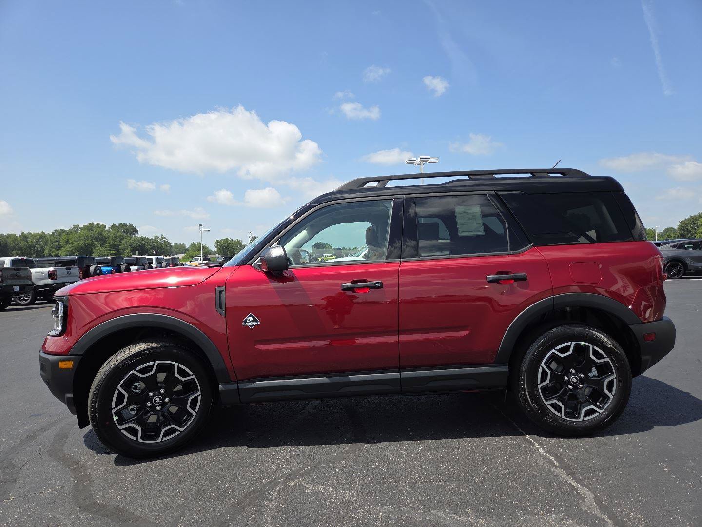 New 2026 Ford Bronco Sport Outer Banks w/ Outer Banks Tech Package+ AWD/4WD image 16
