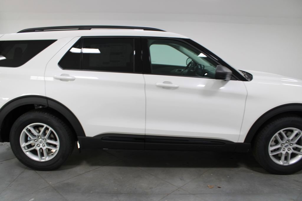 New 2026 Ford Explorer Active w/ Active Comfort Package image 10