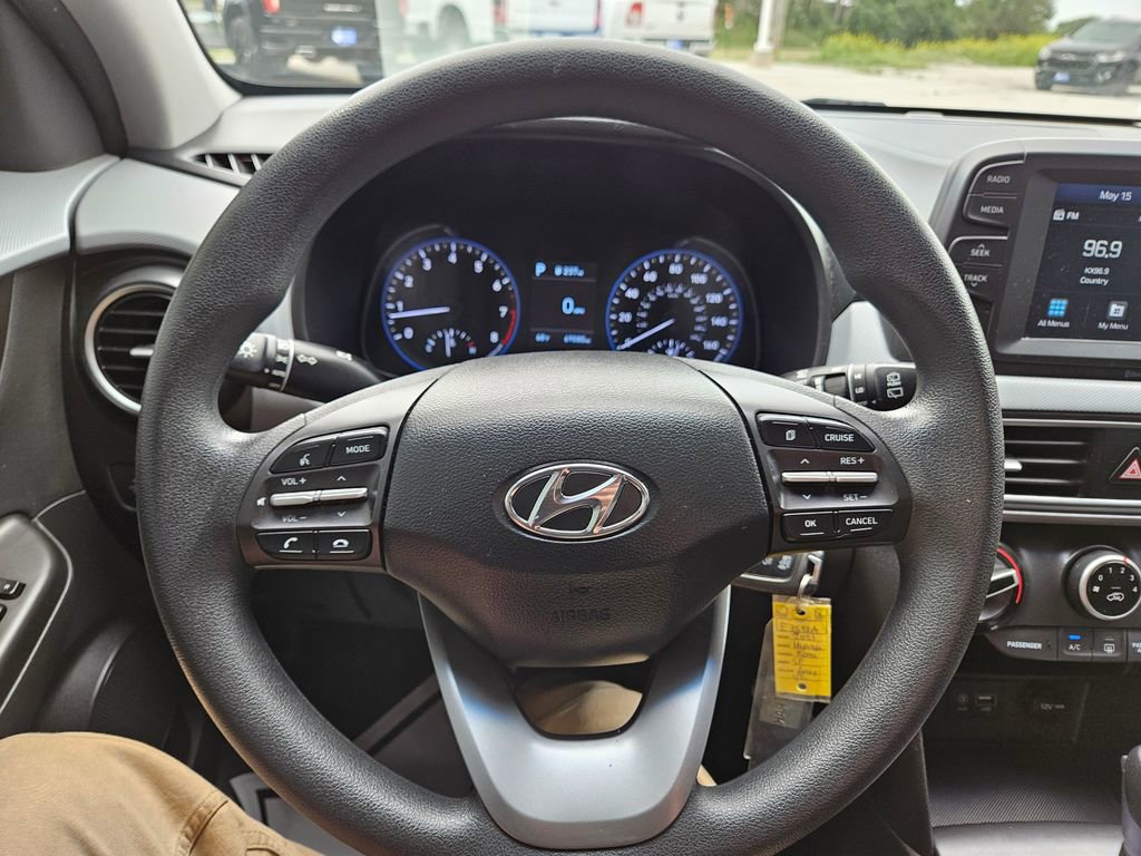 Used 2021 Hyundai Kona SE w/ Cargo Package AWD/4WD image 11