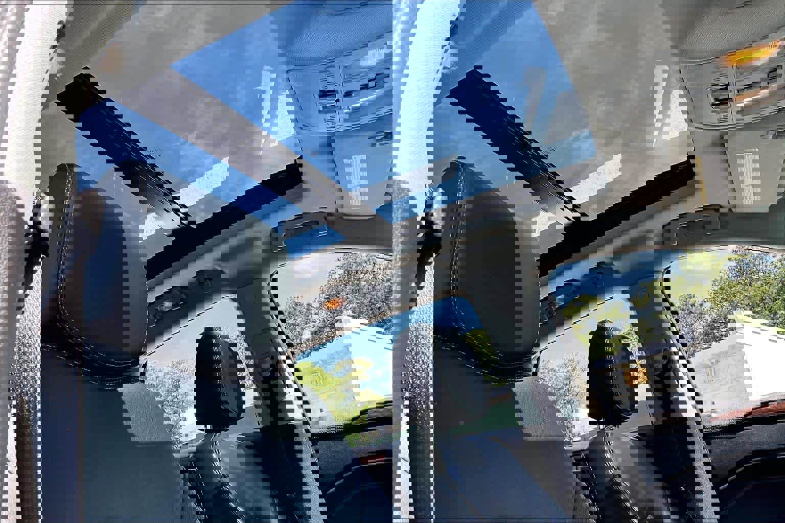 Used 2014 Cadillac SRX Luxury FWD image 14