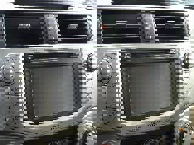 Used 2013 Toyota 4Runner SR5 image 12