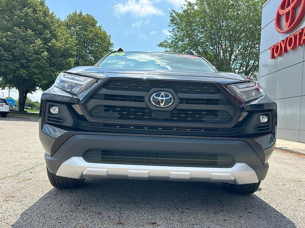 Certified 2024 Toyota RAV4 Adventure AWD/4WD image 8