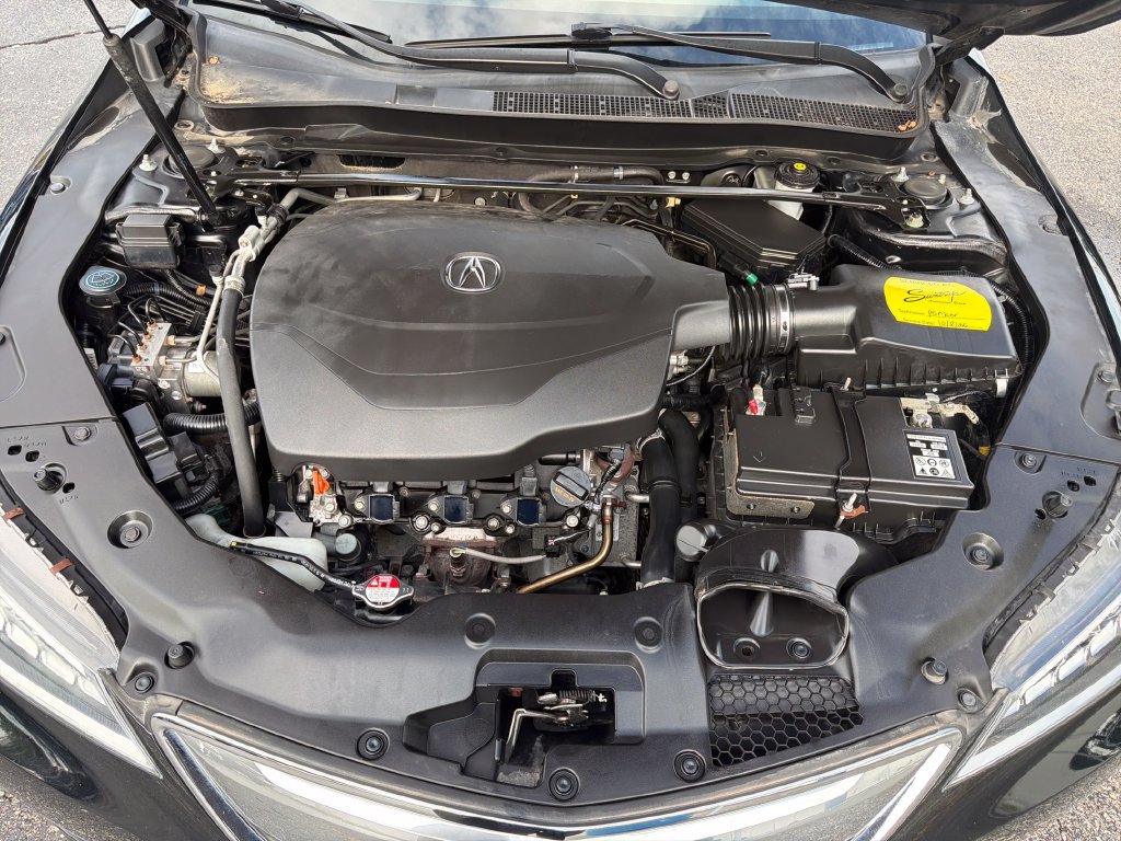 Used 2015 Acura TLX w/ Technology Package FWD image 24