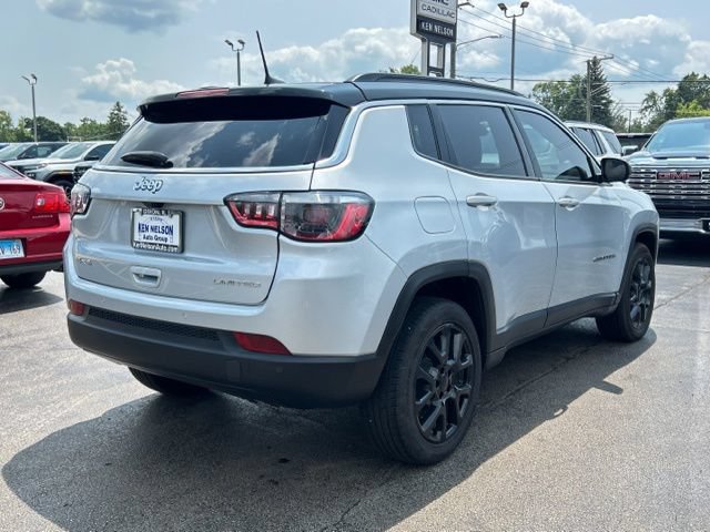 Used 2025 Jeep Compass Limited AWD/4WD image 11