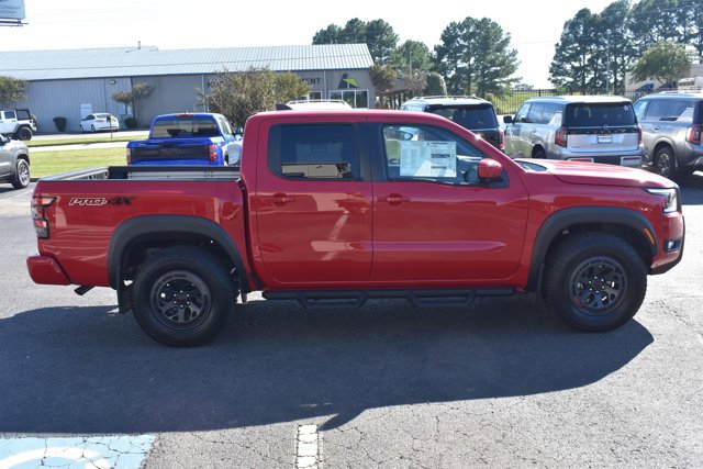 New 2026 Nissan Frontier PRO-4X w/ Pro-4x Convenience Package image 4
