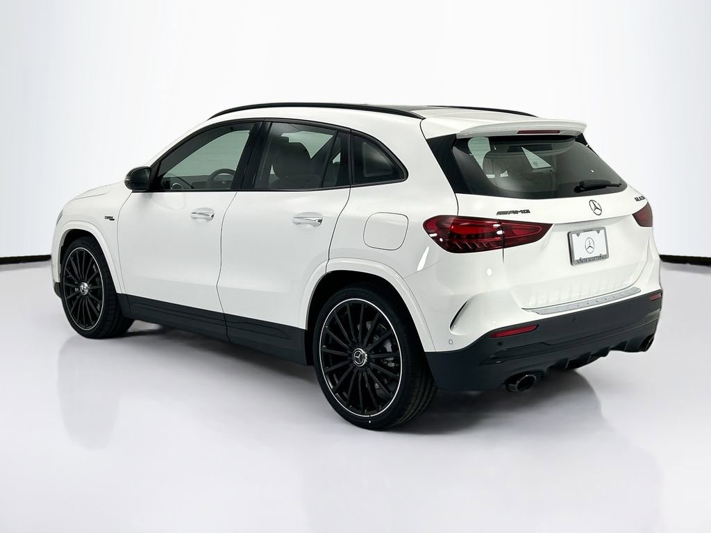 New 2026 Mercedes-Benz GLA 35 AMG 4MATIC image 7
