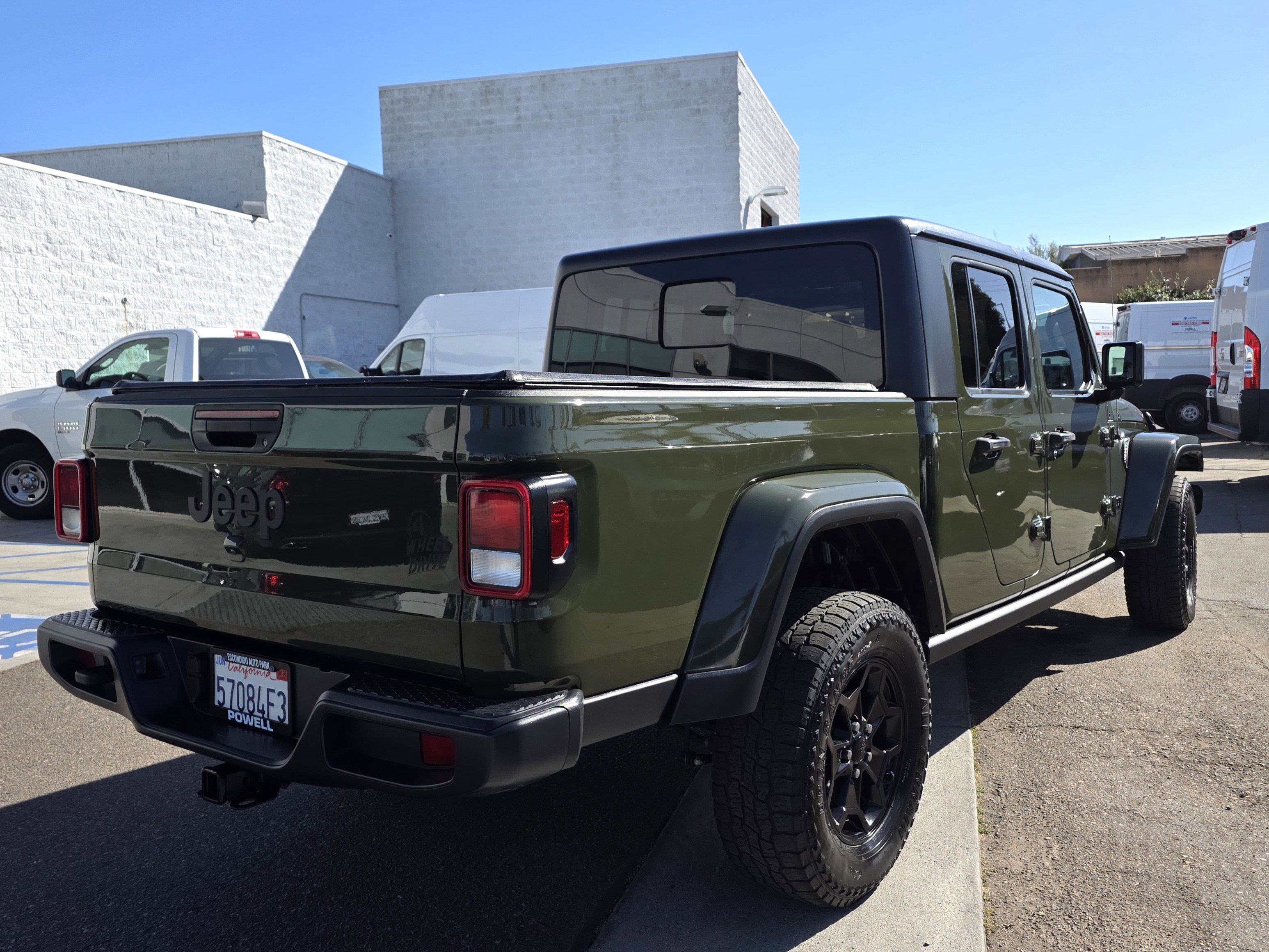 Certified 2021 Jeep Gladiator Willys image 5