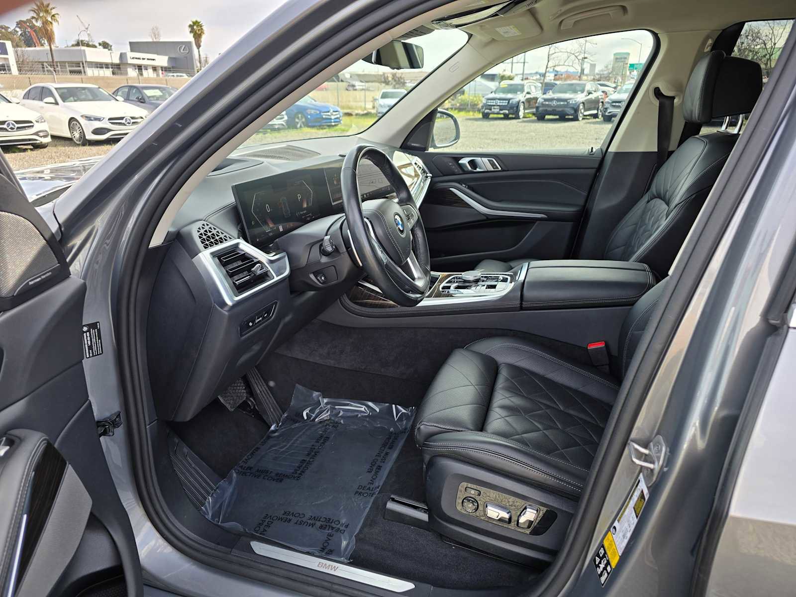 Used 2024 BMW X7 xDrive40i image 22