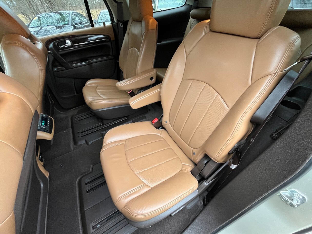 Used 2014 Buick Enclave Leather w/ Trailering Provision Package image 16