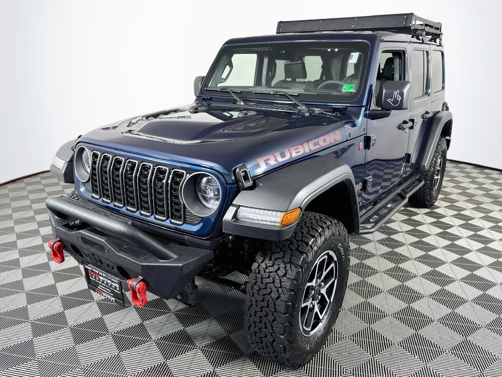 Used 2025 Jeep Wrangler Unlimited Rubicon w/ Safety Group AWD/4WD image 3