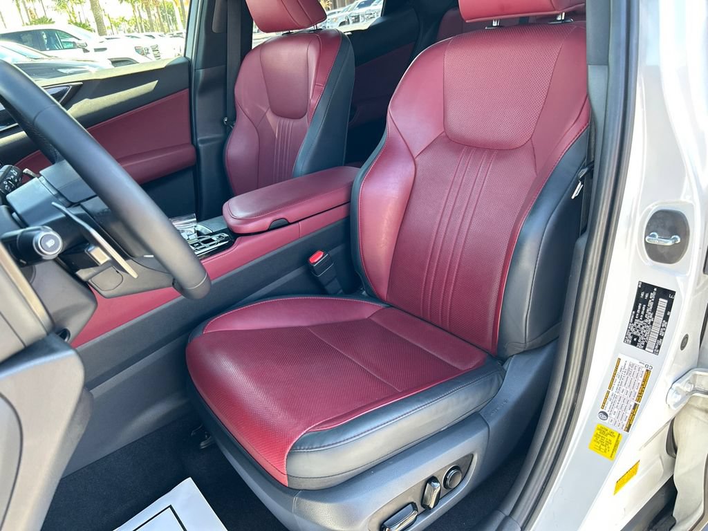 Used 2024 Lexus NX 250 FWD image 9