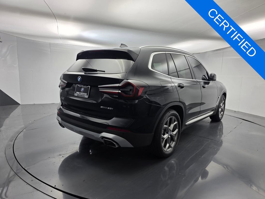 Used 2023 BMW X3 sDrive30i w/ Premium Package RWD image 4