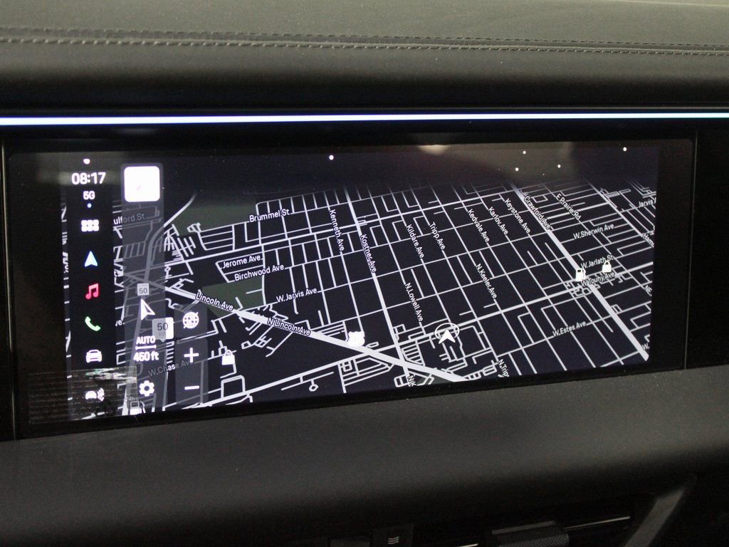 Certified 2025 Porsche Macan Turbo Electric AWD/4WD image 29