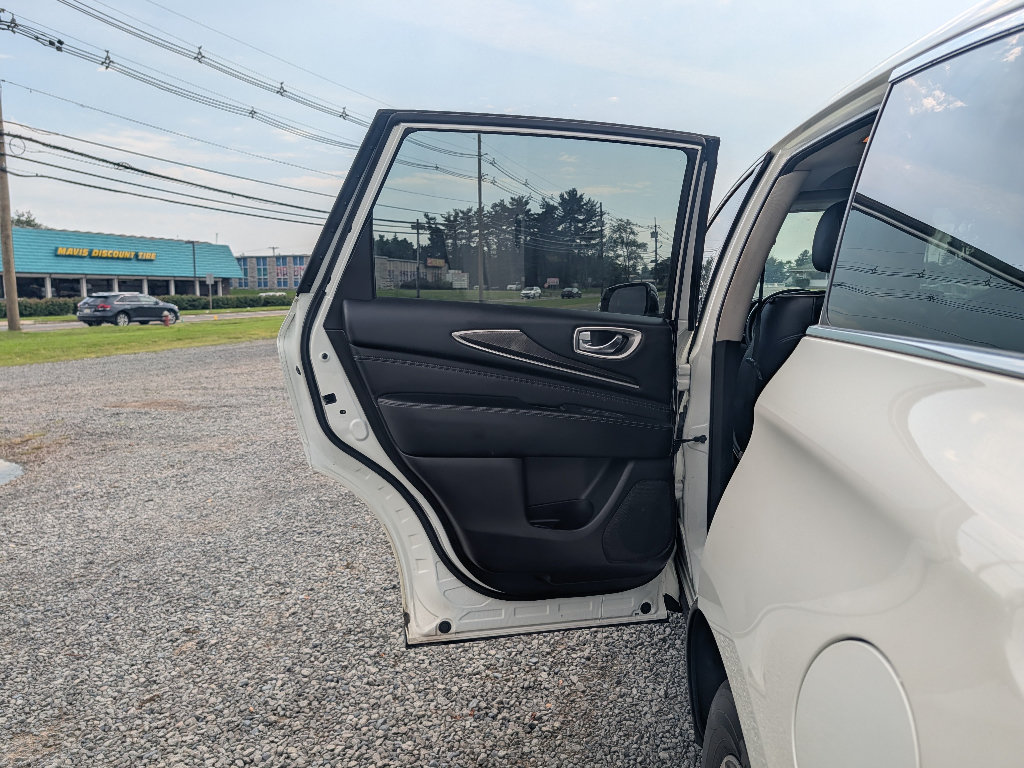 Used 2020 INFINITI QX60 Pure AWD/4WD image 11