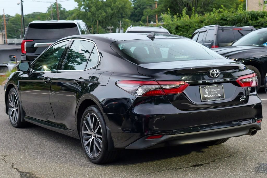 Used 2024 Toyota Camry XLE w/ Navigation Package AWD/4WD image 5