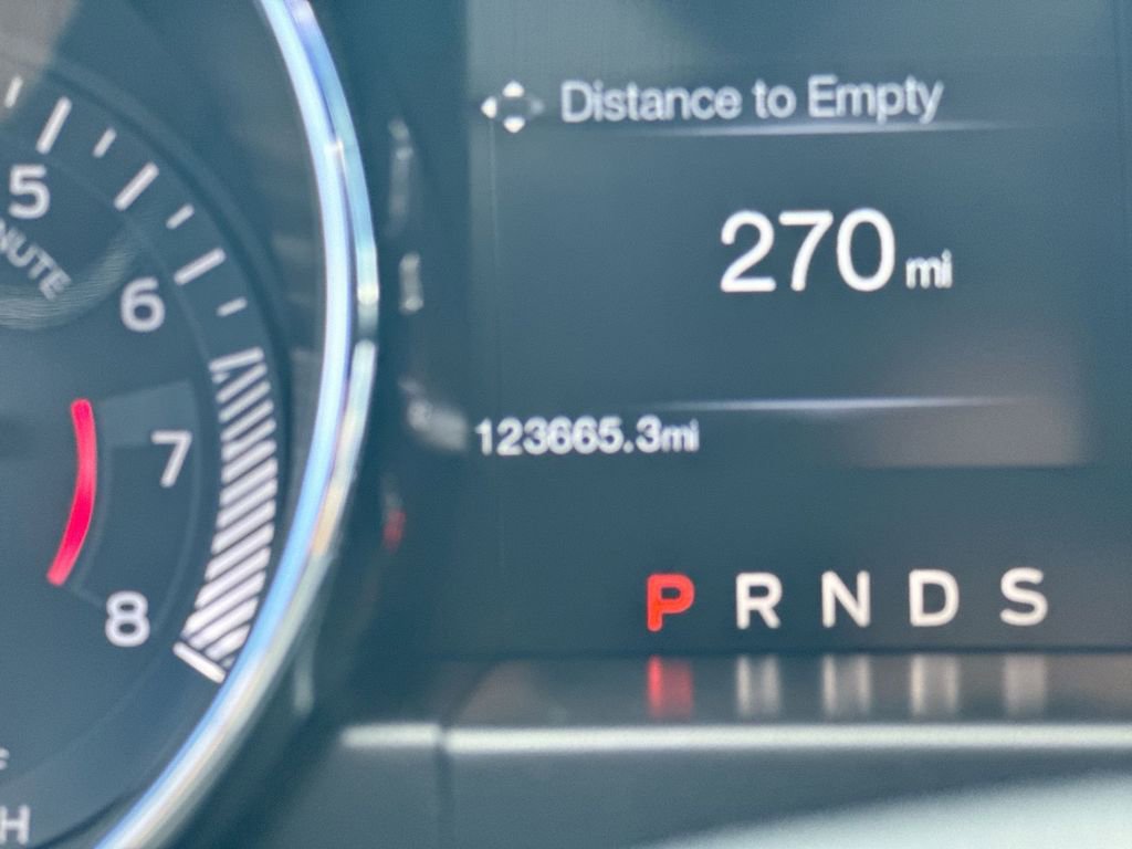 Used 2016 Ford Mustang Coupe RWD image 13