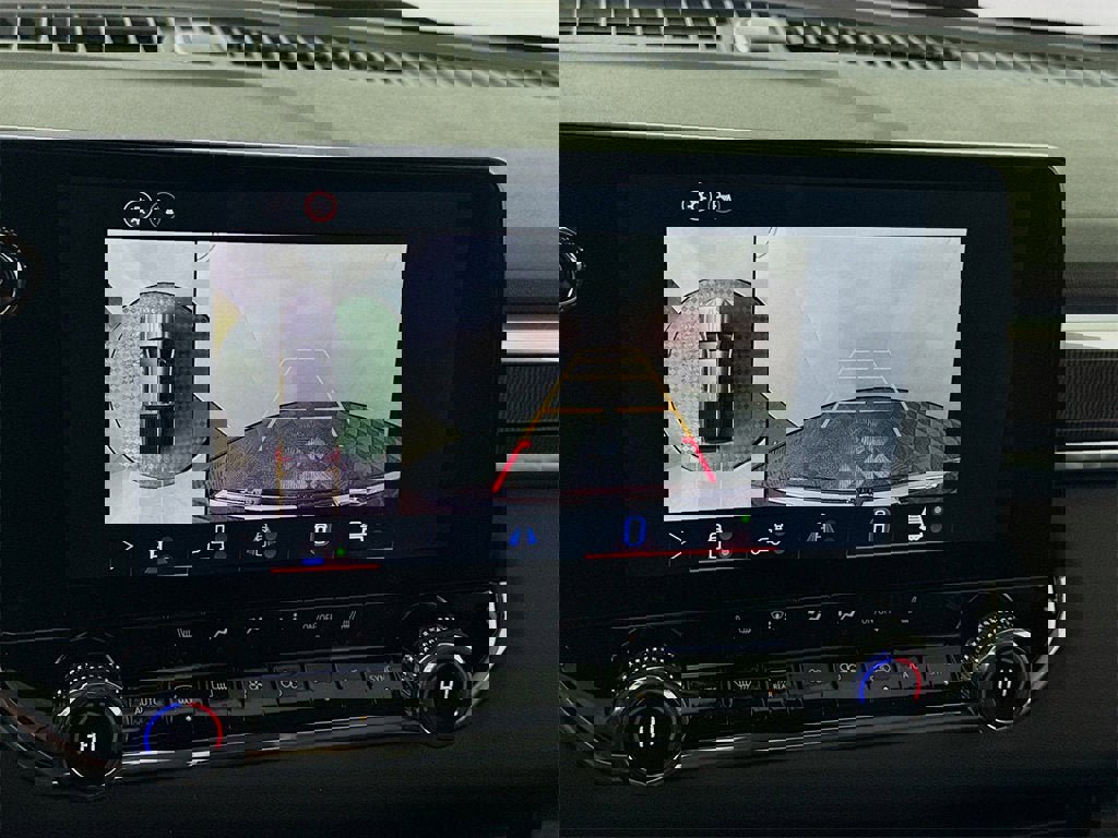 New 2026 GMC Canyon Elevation w/ Convenience Package image 9