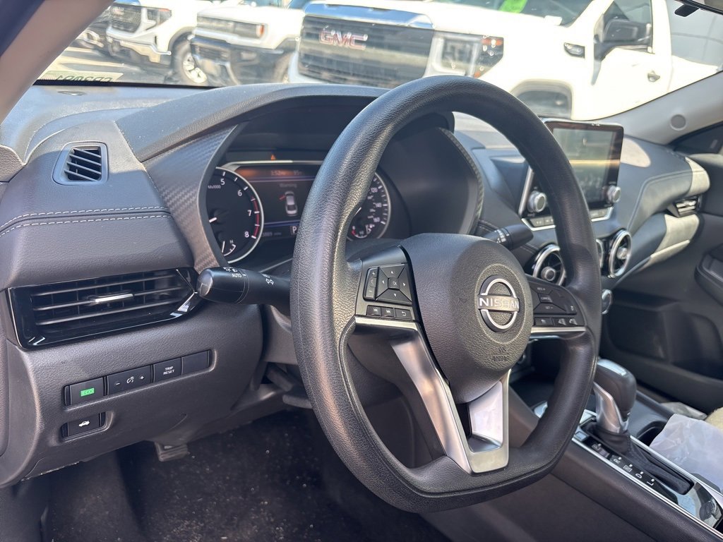 Used 2024 Nissan Sentra SV image 16