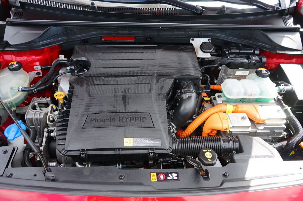 Used 2019 Kia Niro EX Premium w/ Sunroof Package image 9