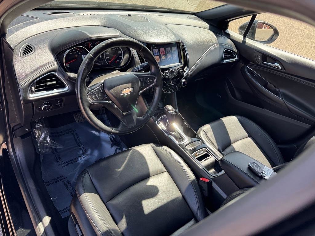 Used 2017 Chevrolet Cruze Premier FWD image 15