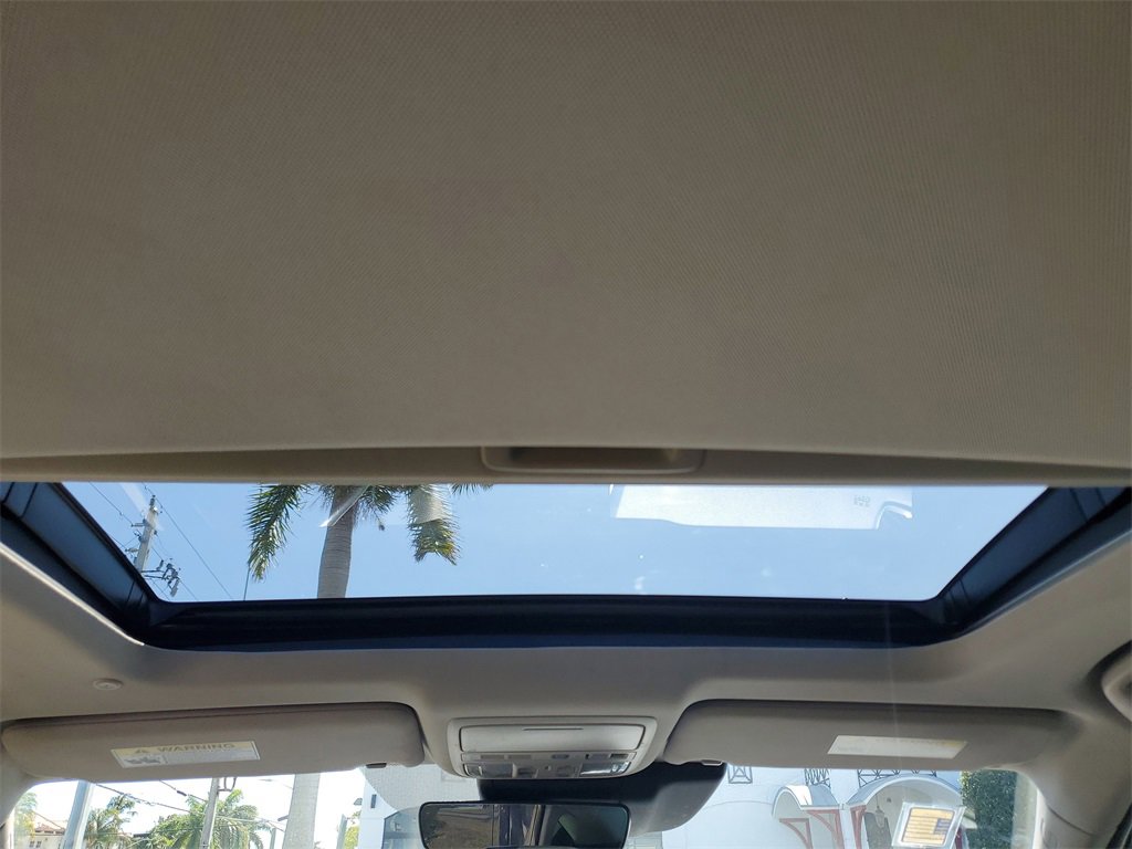 Used 2021 Honda Accord Touring image 15