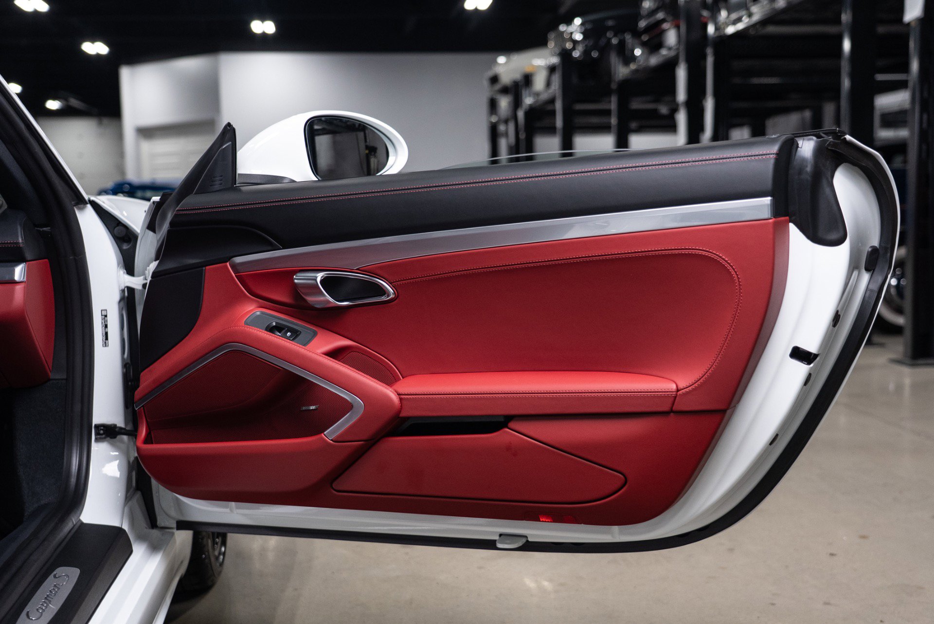 Used 2024 Porsche 718 Cayman S image 74