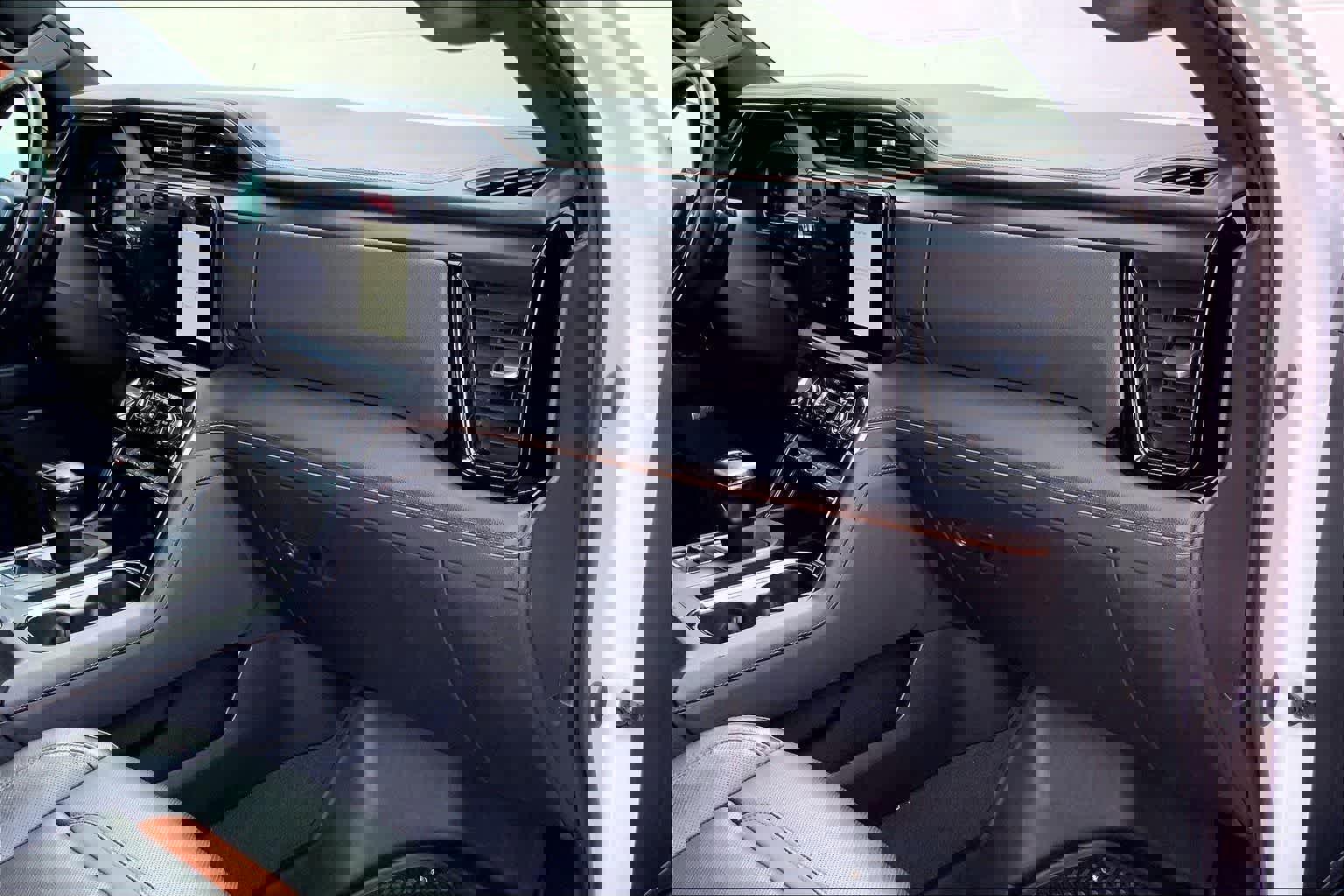 Used 2022 GMC Sierra 1500 AT4 w/ AT4 Preferred Package image 23