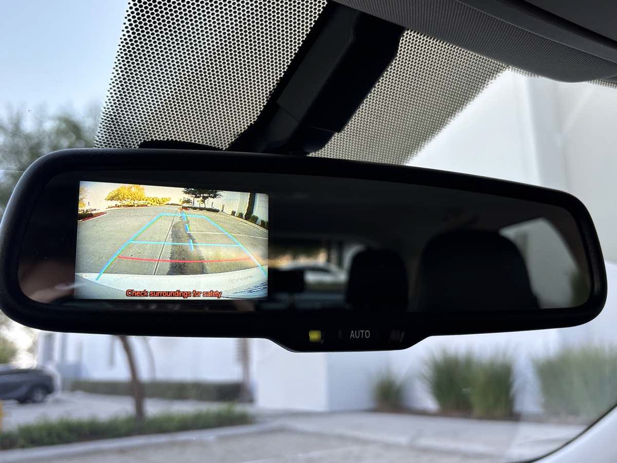 Used 2015 Lexus CT 200h FWD image 25