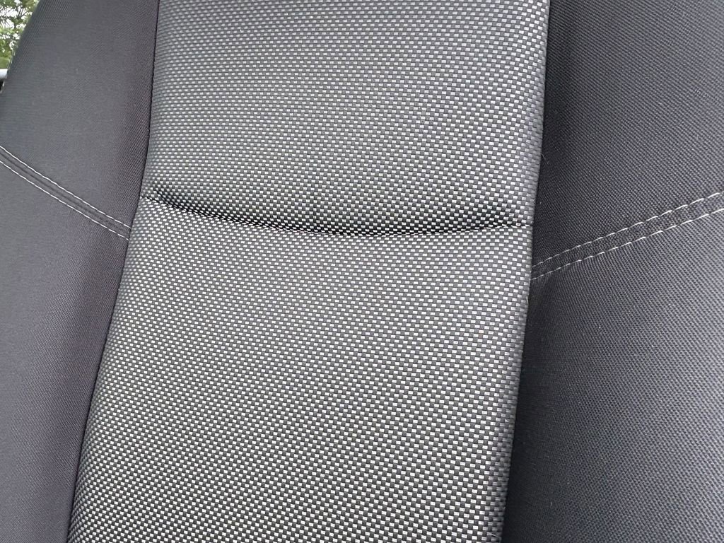 Used 2017 Nissan Pathfinder SV FWD image 6