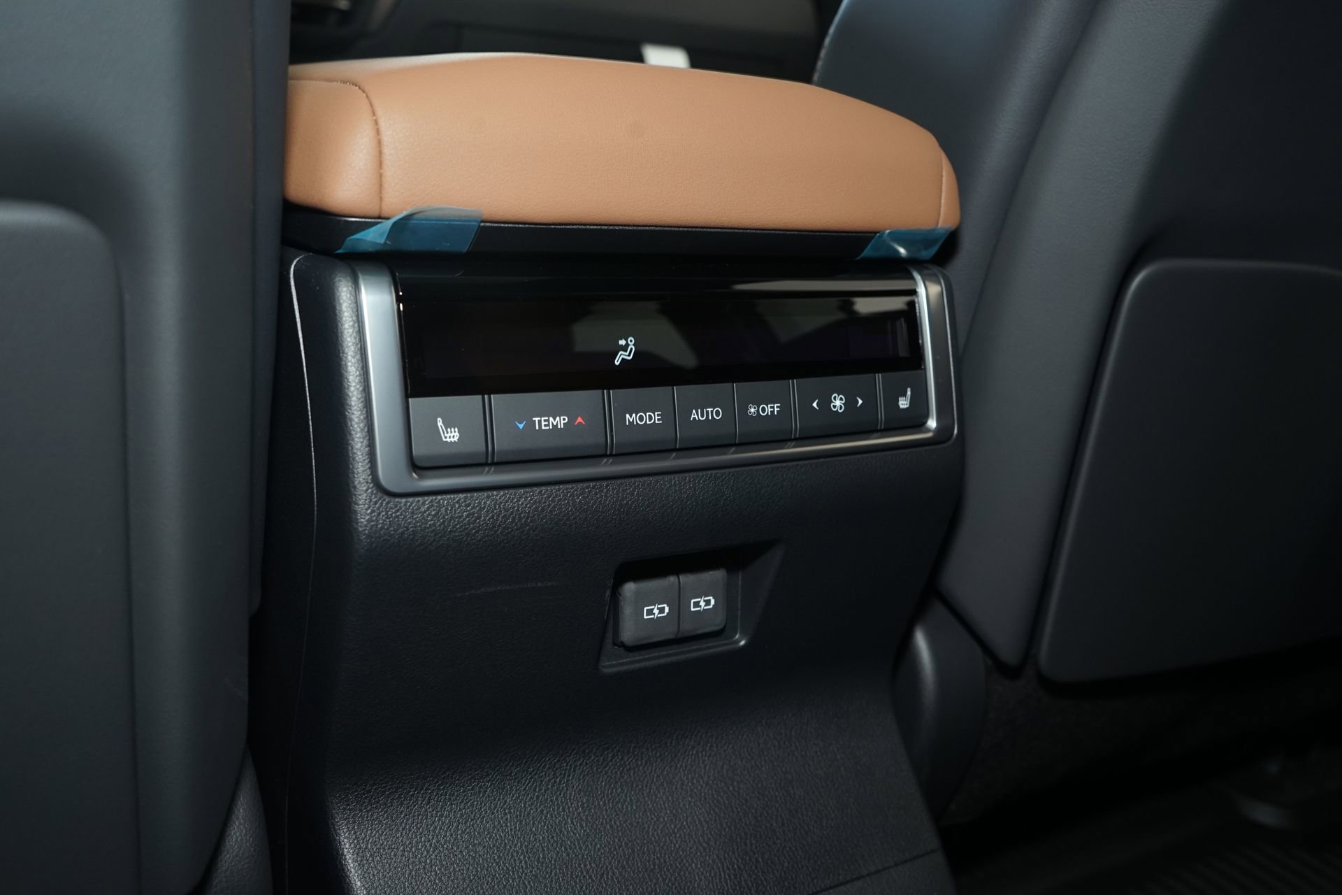 Used 2026 Lexus GX 550 AWD/4WD image 23