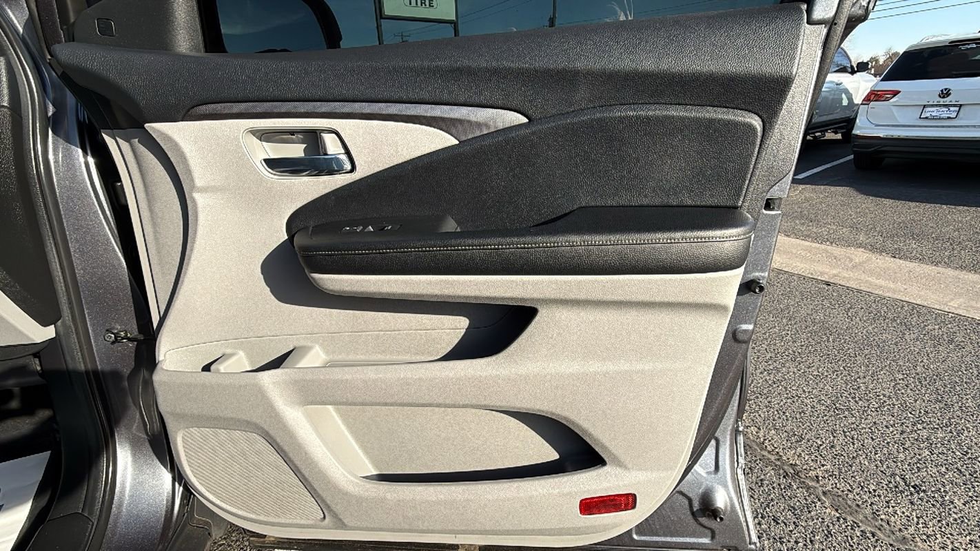 Used 2021 Honda Ridgeline RTL image 18