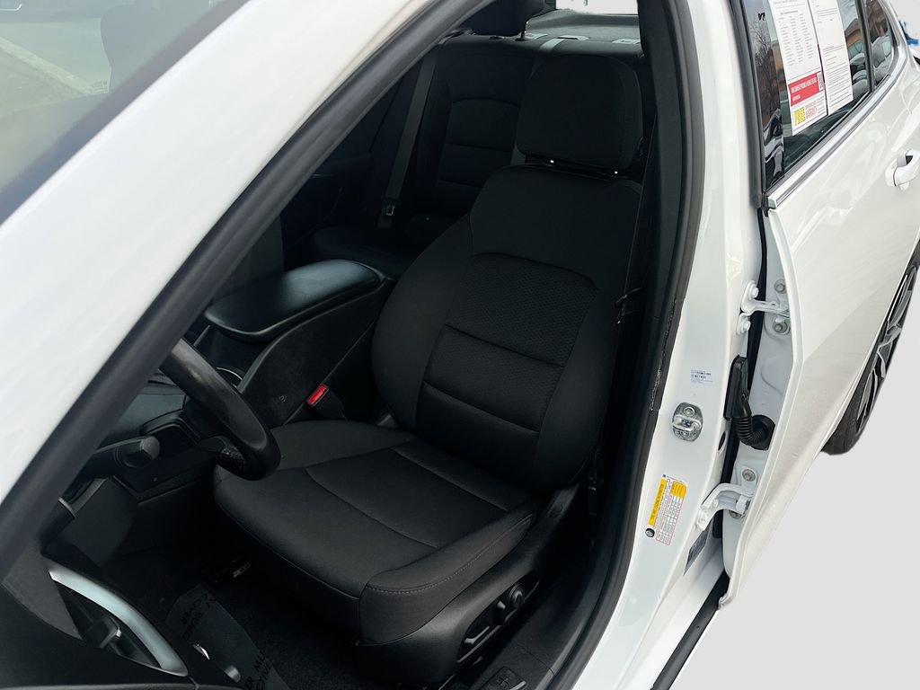 Used 2020 Chevrolet Malibu RS image 19