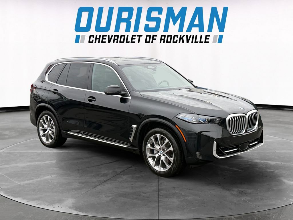 Used 2025 BMW X5 sDrive40i w/ Climate Comfort Package image 1