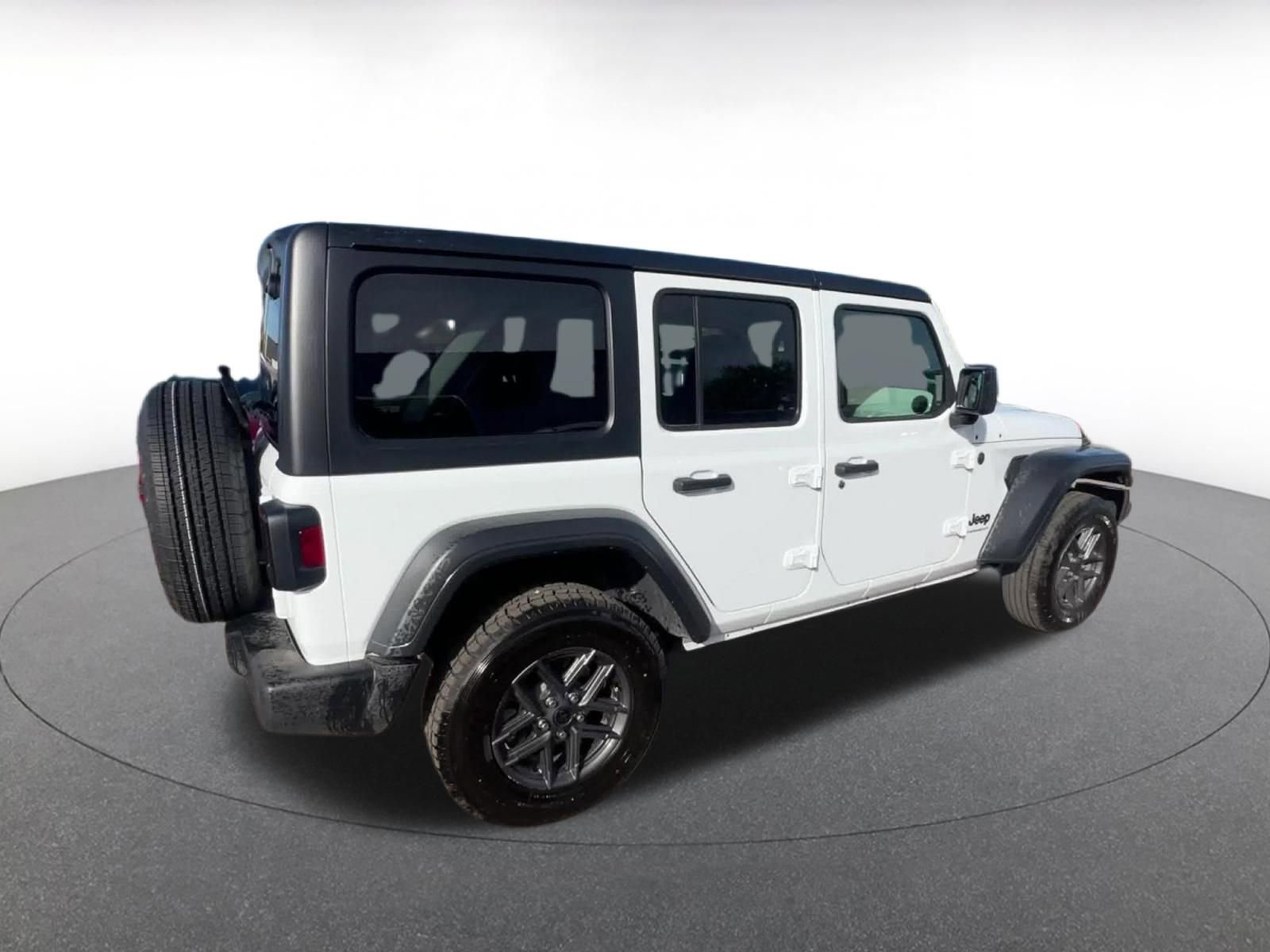 Used 2025 Jeep Wrangler Sport S image 14