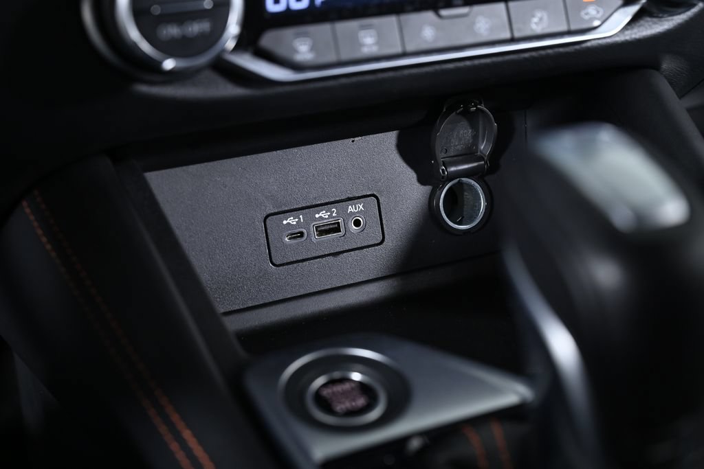 Certified 2023 Nissan Sentra SR w/ SR Premium Package FWD image 20