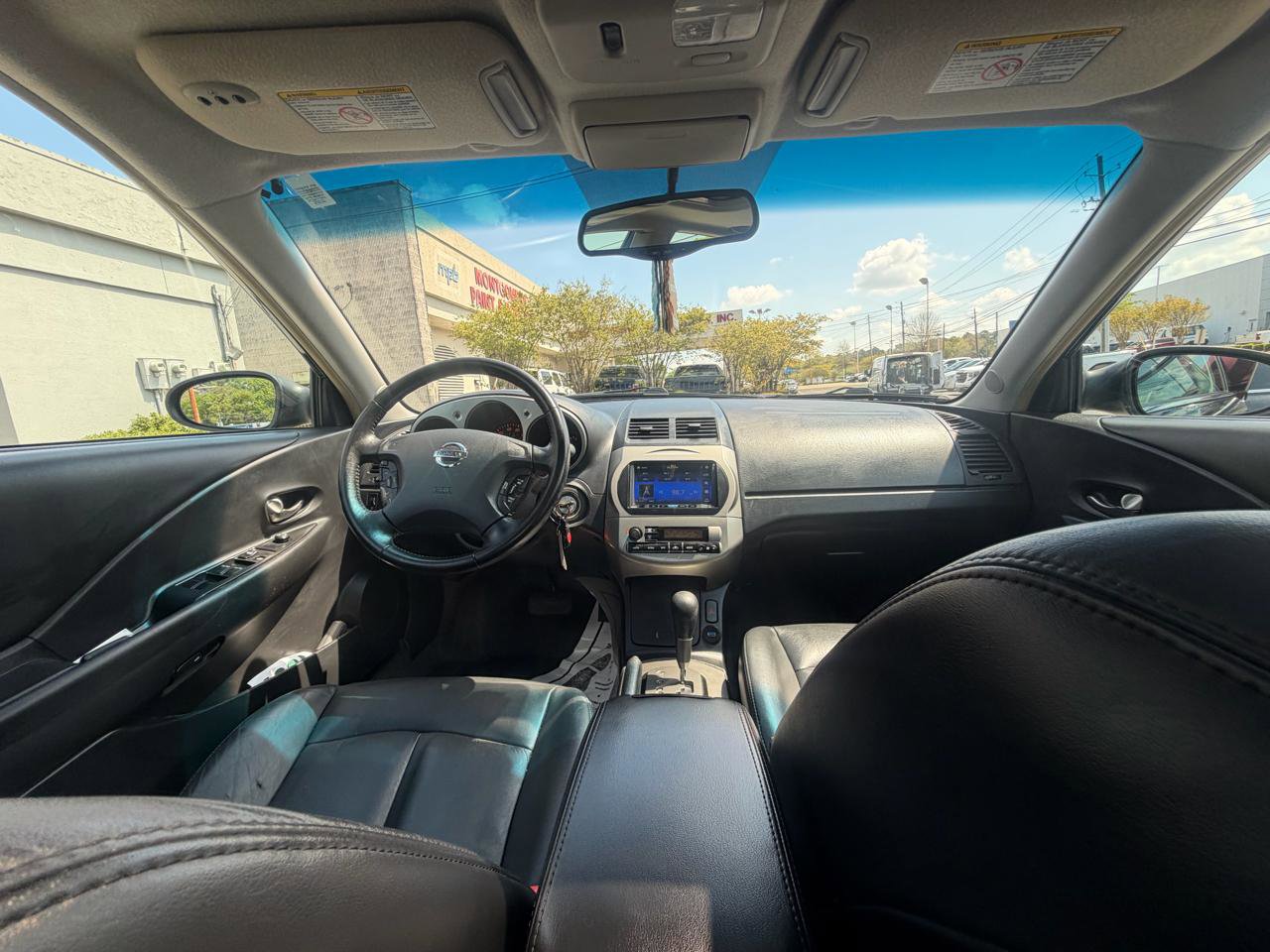 Used 2004 Nissan Altima 3.5 SE w/ Leather Sport Pkg image 30