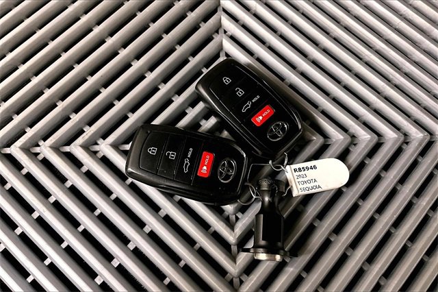 Used 2023 Toyota Sequoia Limited w/ TRD Off-Road Package image 11