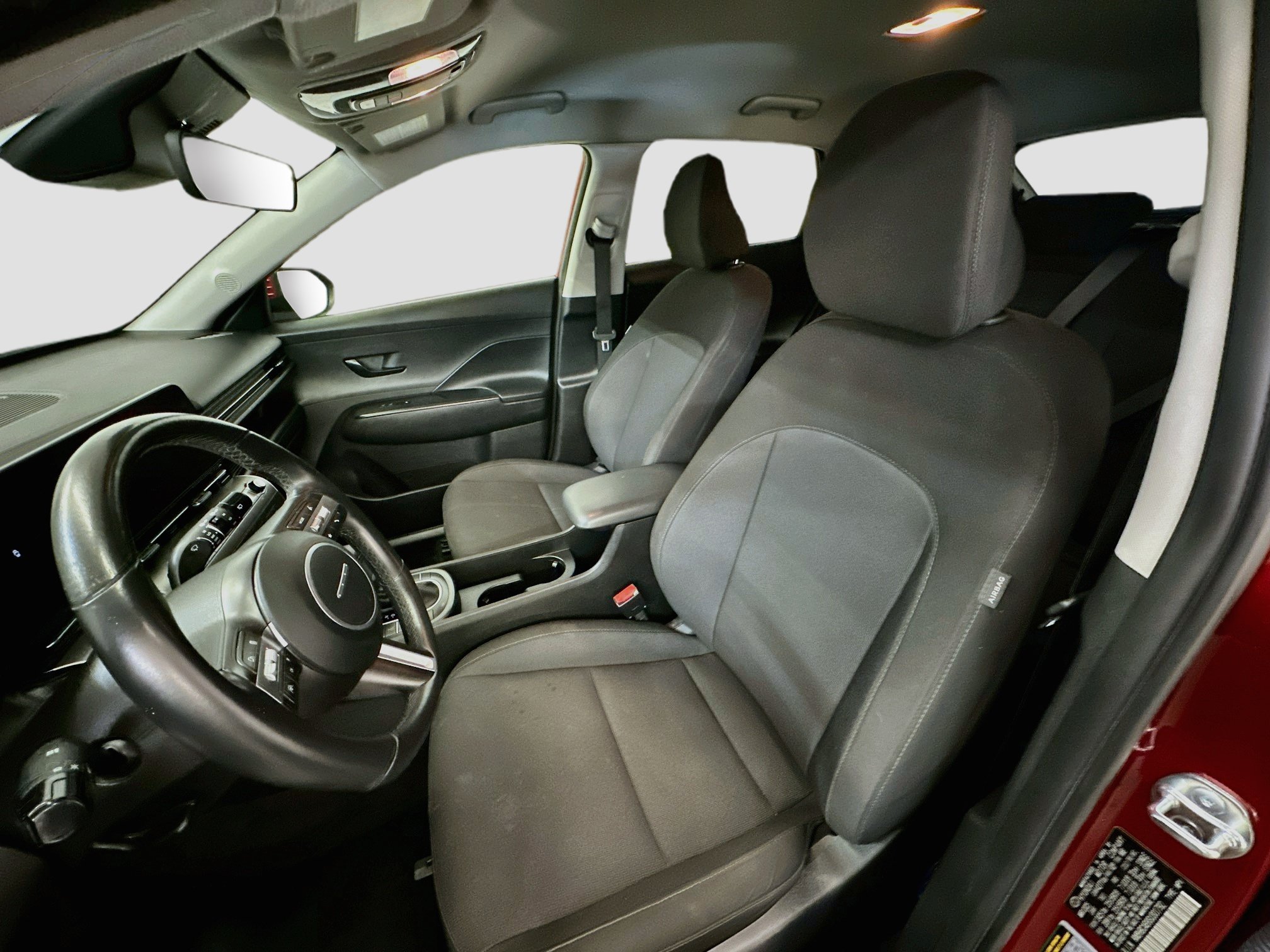 Used 2025 Hyundai Kona SEL AWD/4WD image 13
