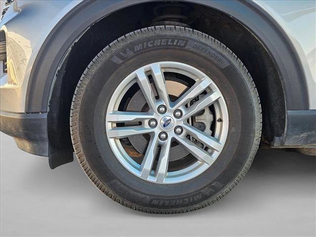 Used 2023 Ford Explorer XLT w/ Class IV Trailer Tow Package image 23