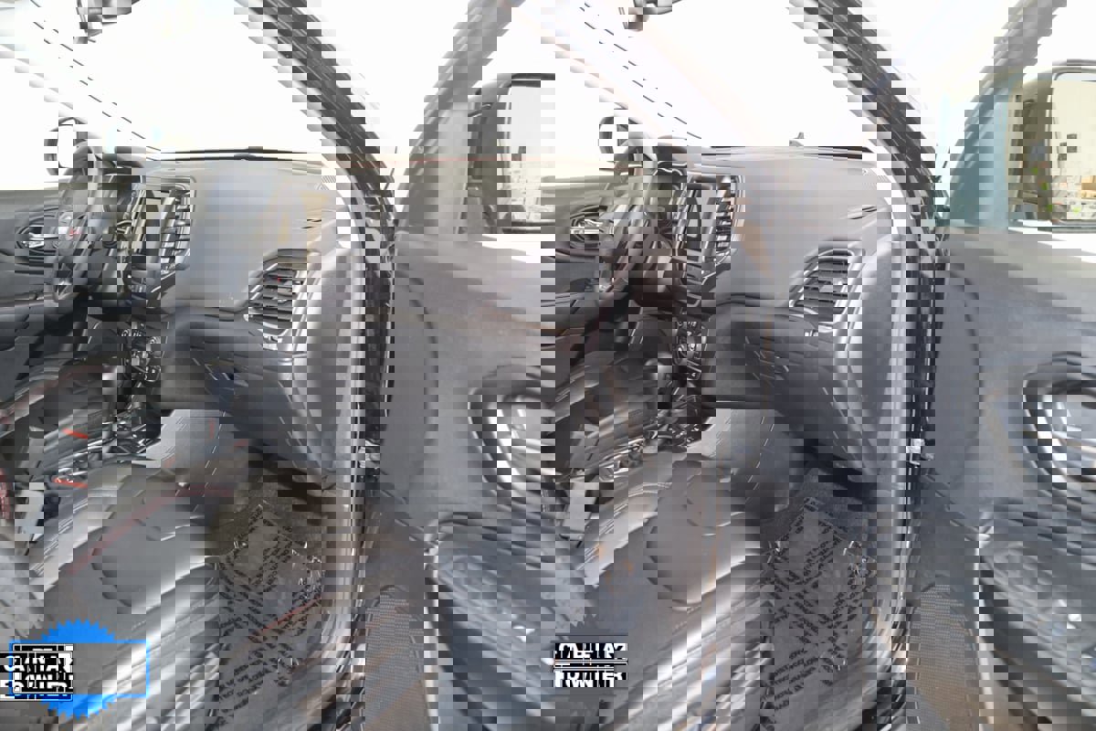 Used 2022 Jeep Cherokee Trailhawk image 41