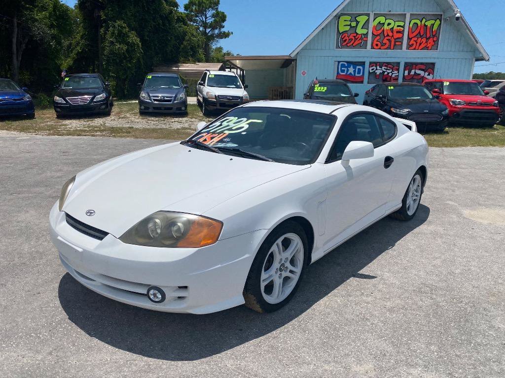 Used 2004 Hyundai Tiburon GT FWD image 2
