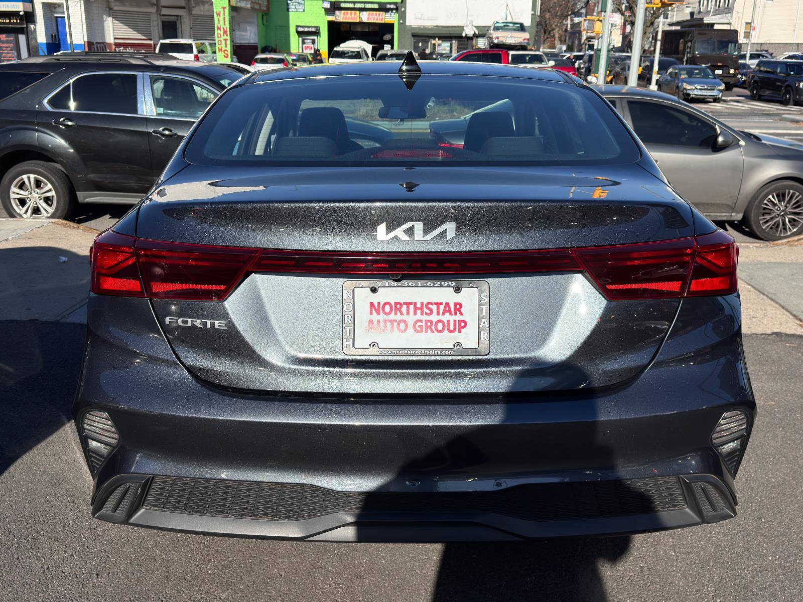 Used 2023 Kia Forte LXS image 5