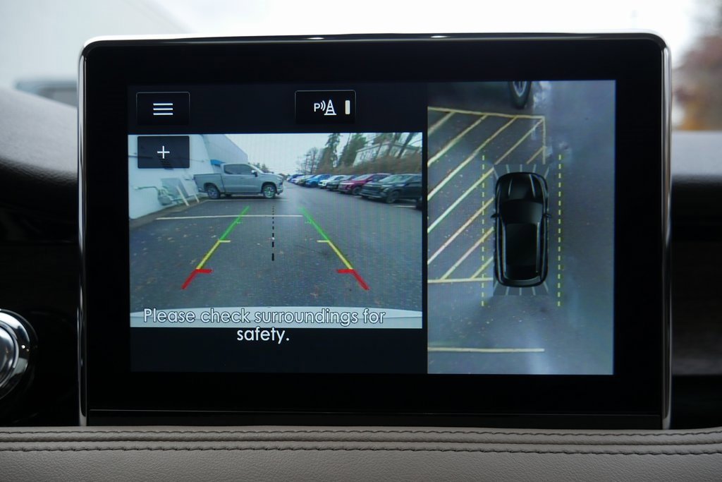 Used 2022 Lincoln Corsair Reserve w/ Equipment Group 201A image 16