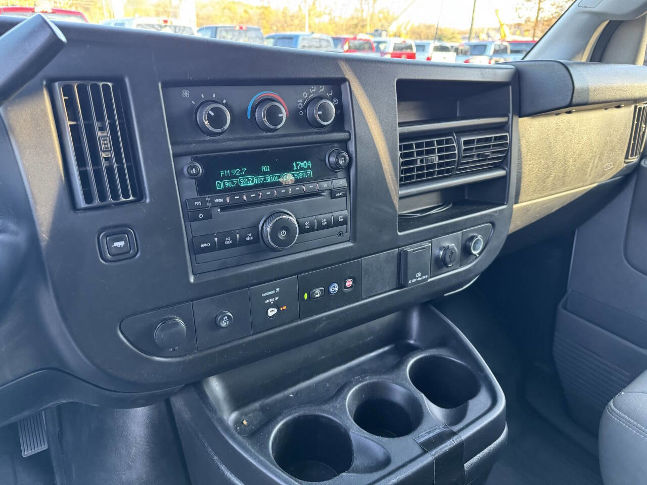 Used 2020 Chevrolet Express 2500 LS w/ Driver Convenience Package RWD image 9