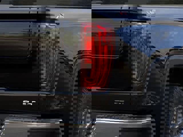 New 2026 GMC Sierra 1500 SLT image 11