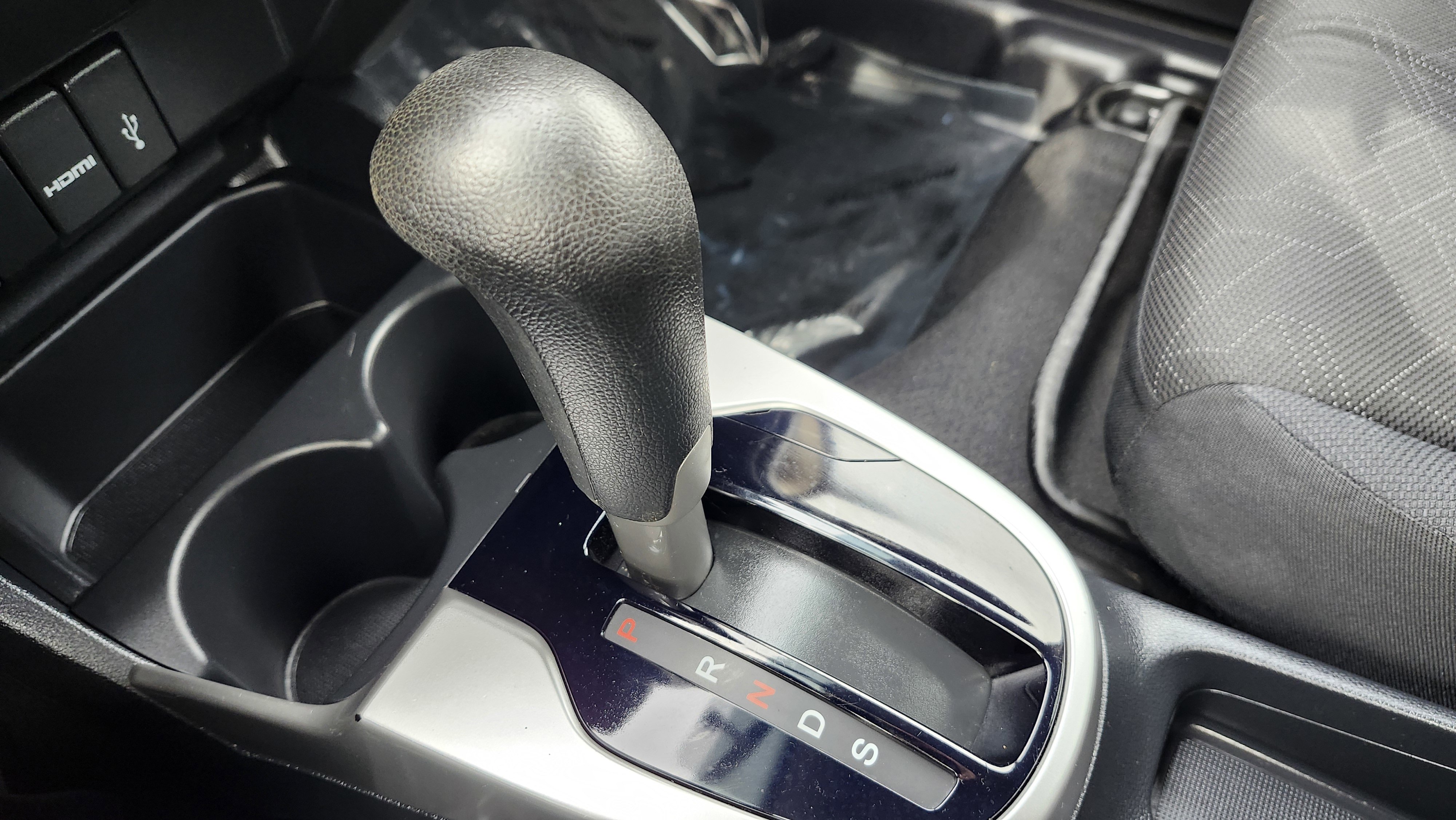 Used 2015 Honda Fit EX image 30