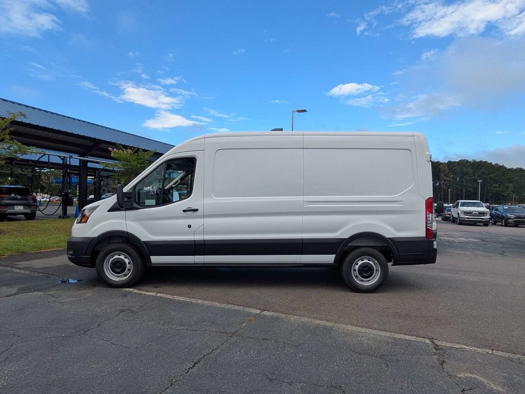 New 2027 Ford Transit 250 148 Medium Roof w/ Load Area Protection Package RWD image 7