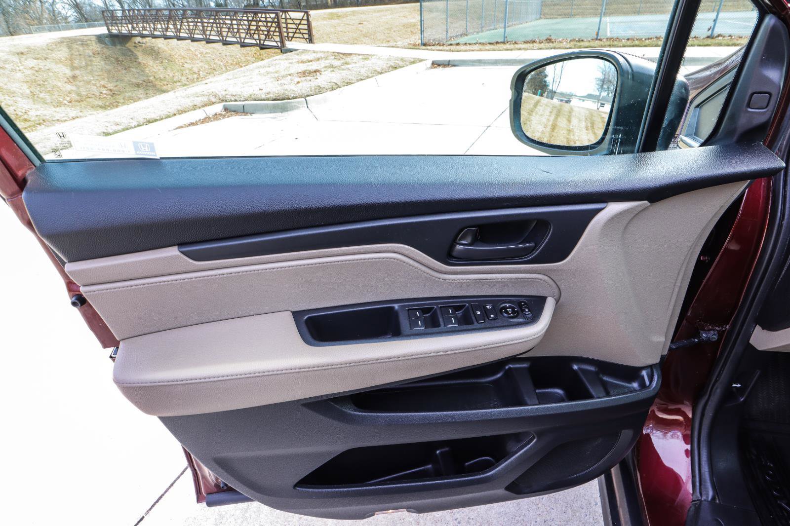 Used 2019 Honda Odyssey EX image 34