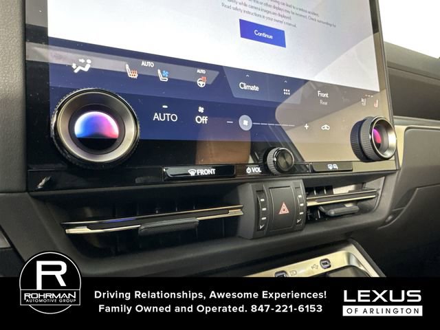 Used 2025 Lexus GX 550 w/ Cold Area Package image 10