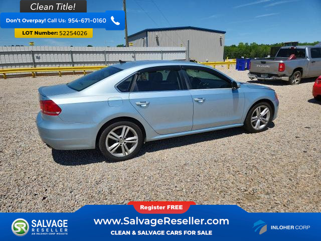 Used 2012 Volkswagen Passat 3.6 SE FWD image 4